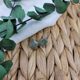 Faux Fuchsite Ornamental Stud