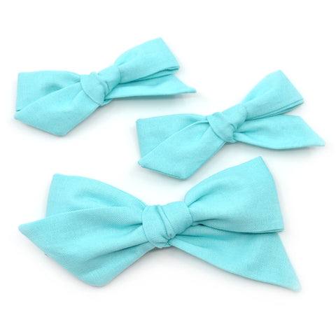 Robin's Egg Blue Evy Bow, Infant Hairbow